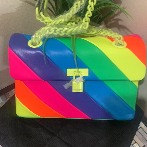 Kurt Geiger London Large Brixton Lock Leather Convertible Bag - Picture 8 of 16